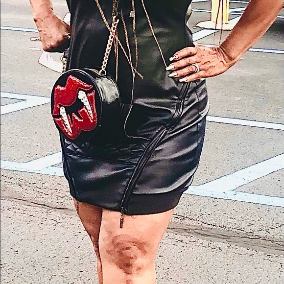 Betsy Johnson Vampire tweet purse - Picture 3 of 5